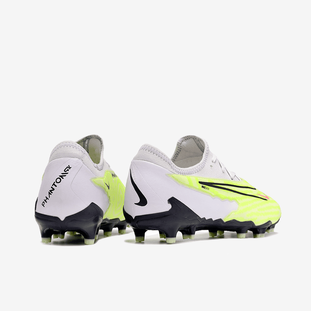 Chuteira Nike Phantom GX Academy Campo