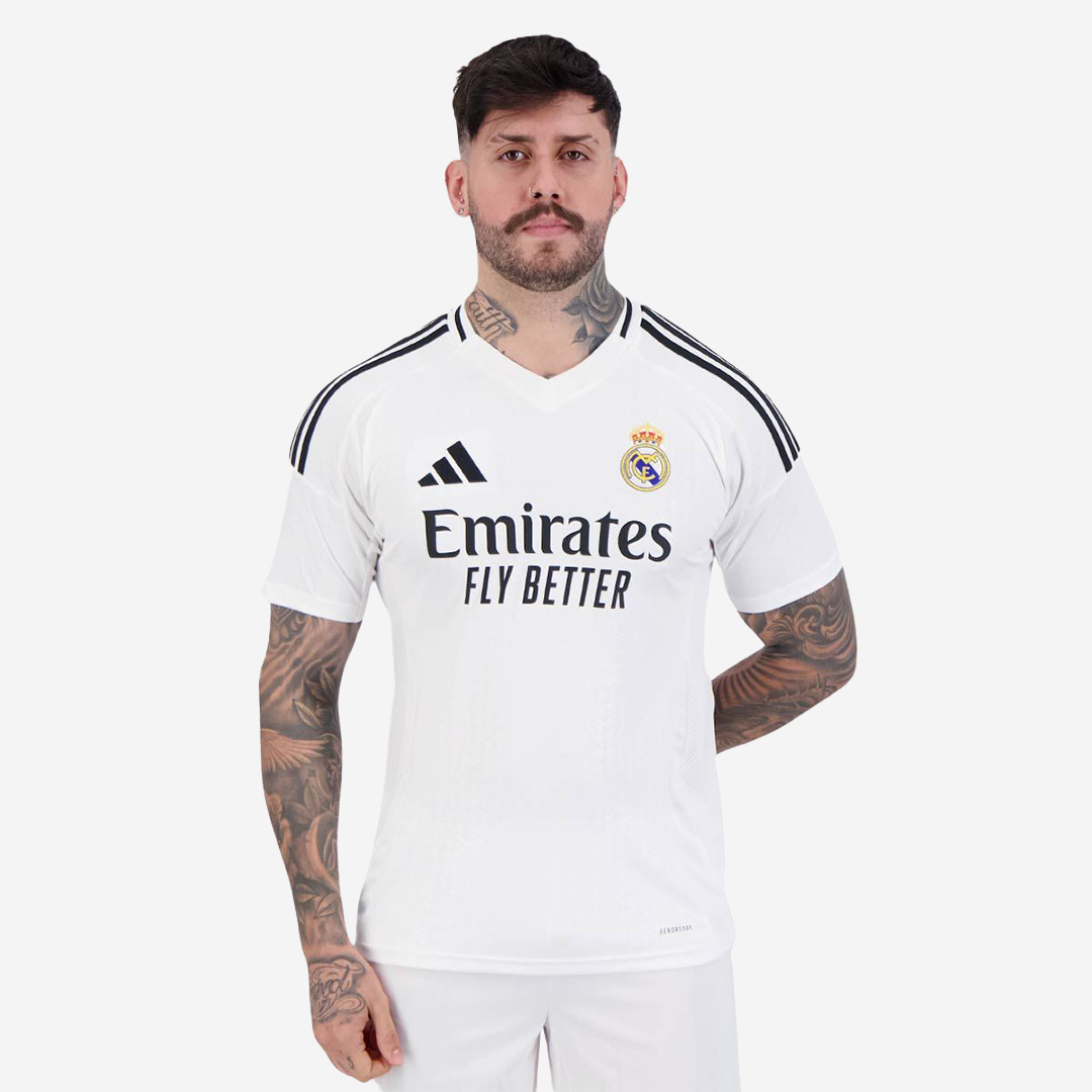 Camisa Real Madrid 2024/25 I N° 9 Mbappé
