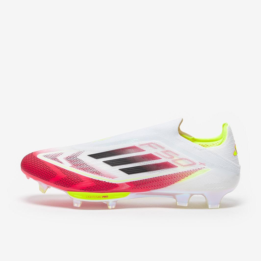 Chuteira adidas F50+ Campo