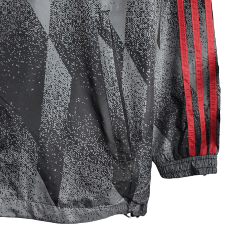 Jaqueta Corta-Vento Bayern de Munique 23/24 Masculino Adidas - Preto - Paixão no Manto