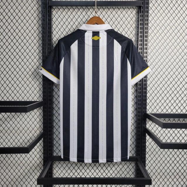 Camisa Santos 2023/24 Away - Torcedor Umbro - Listrada Preto e Branco - Paixão no Manto