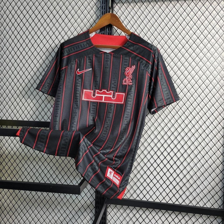 Camisa Liverpool leBron 23/24 Torcedor Nike Masculina - Preto - Paixão no Manto