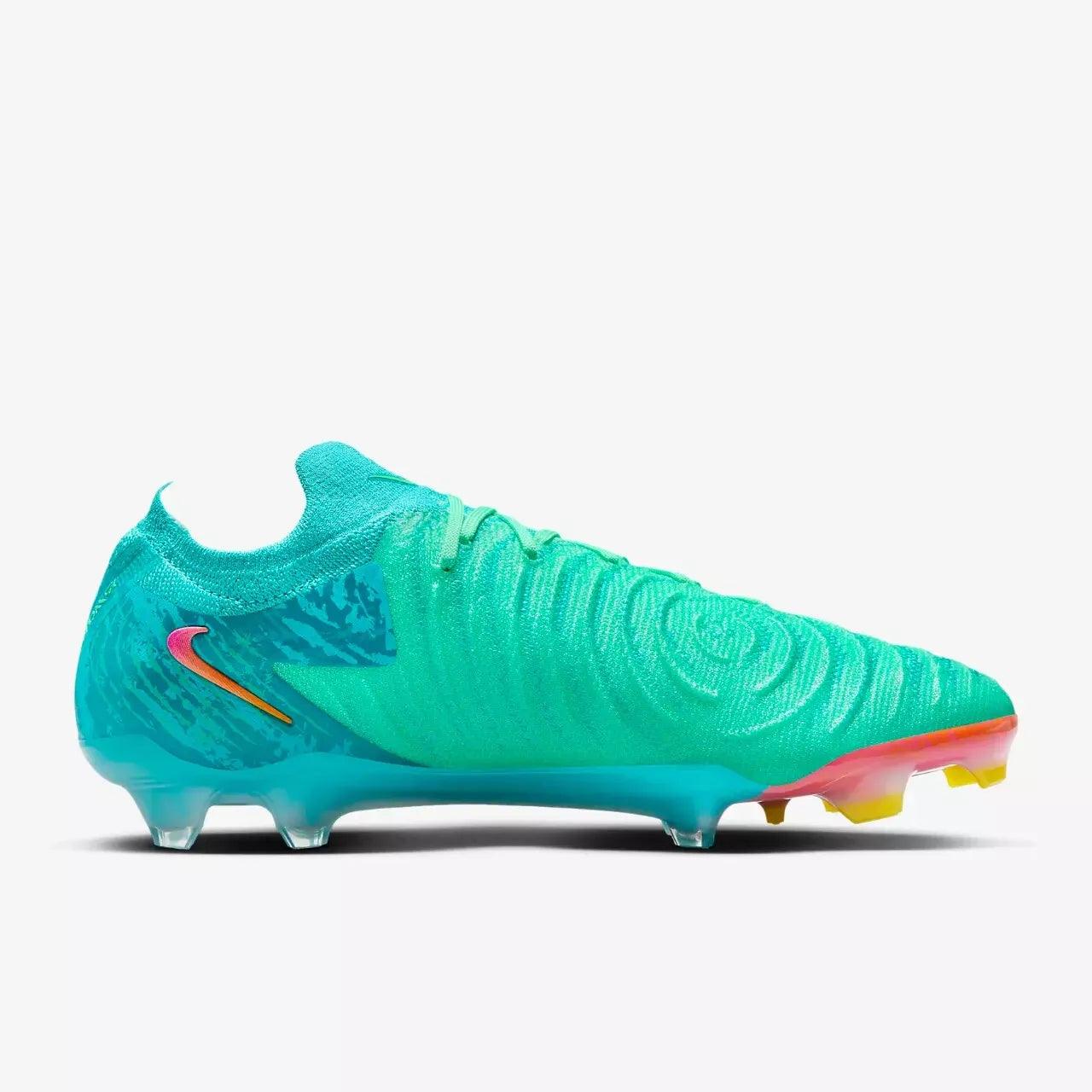 Chuteira Nike Phantom GX 2 Elite Campo