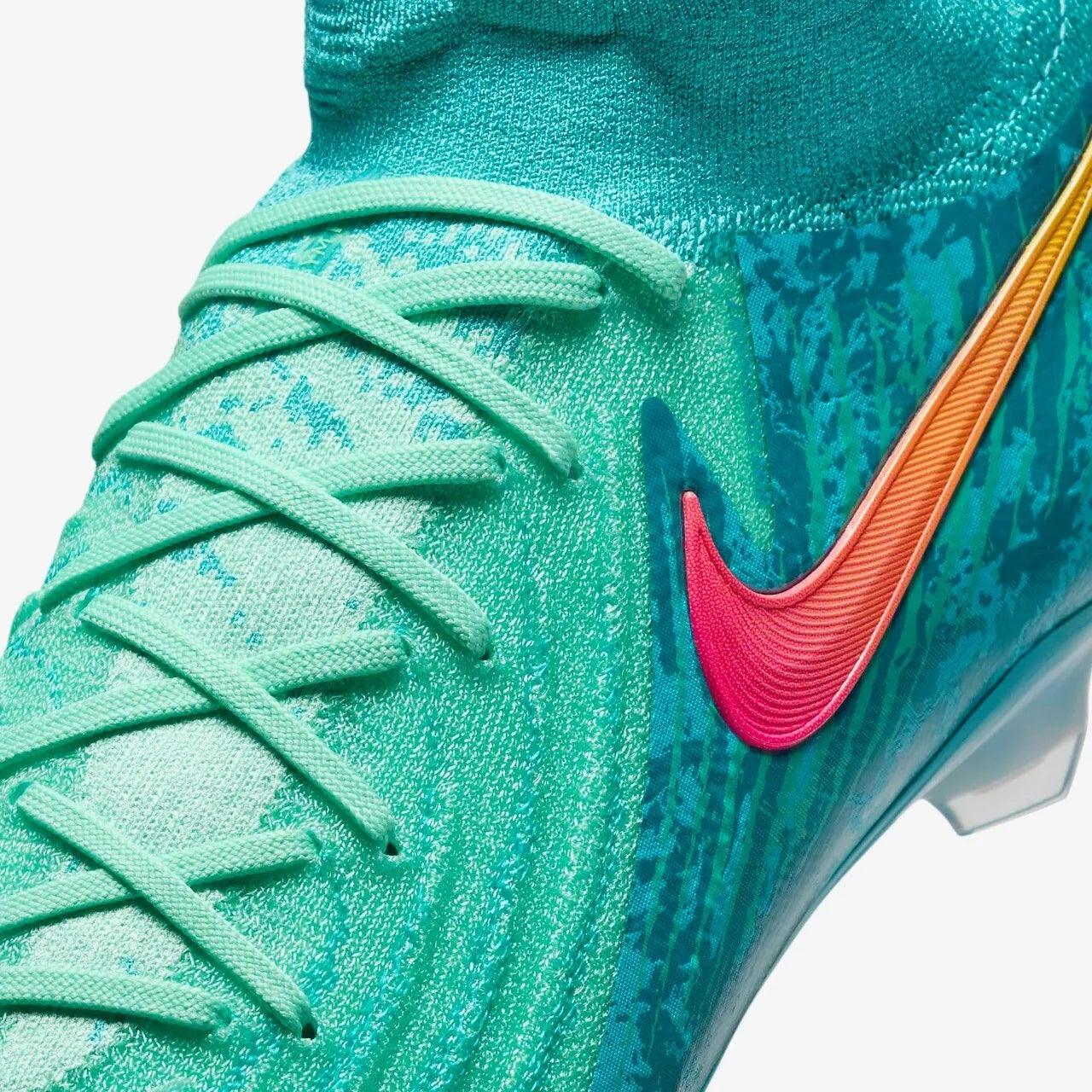 Chuteira Nike Phantom Luna 2 Elite Campo