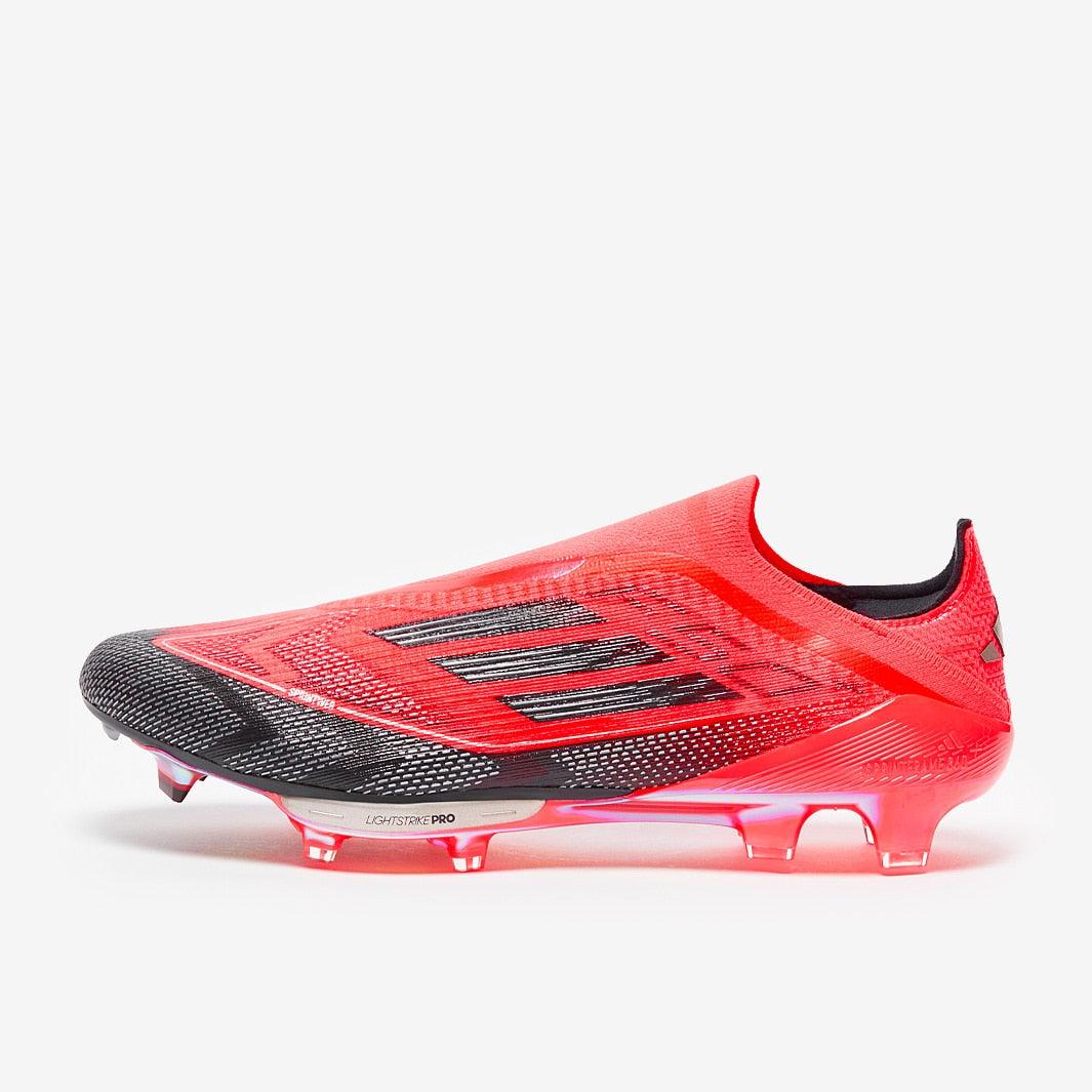 Chuteira adidas F50+ Campo