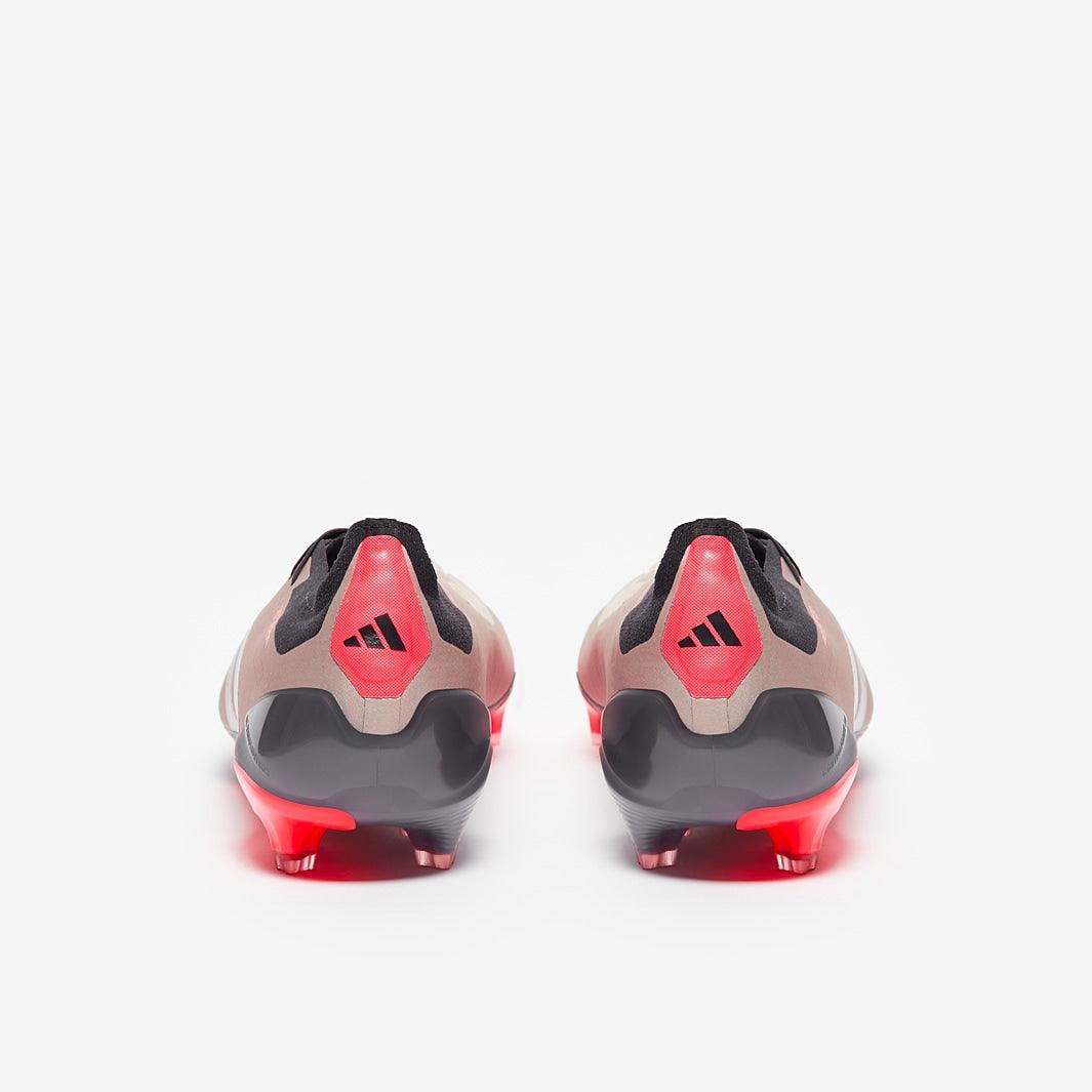 Chuteira adidas Predator Elite Campo
