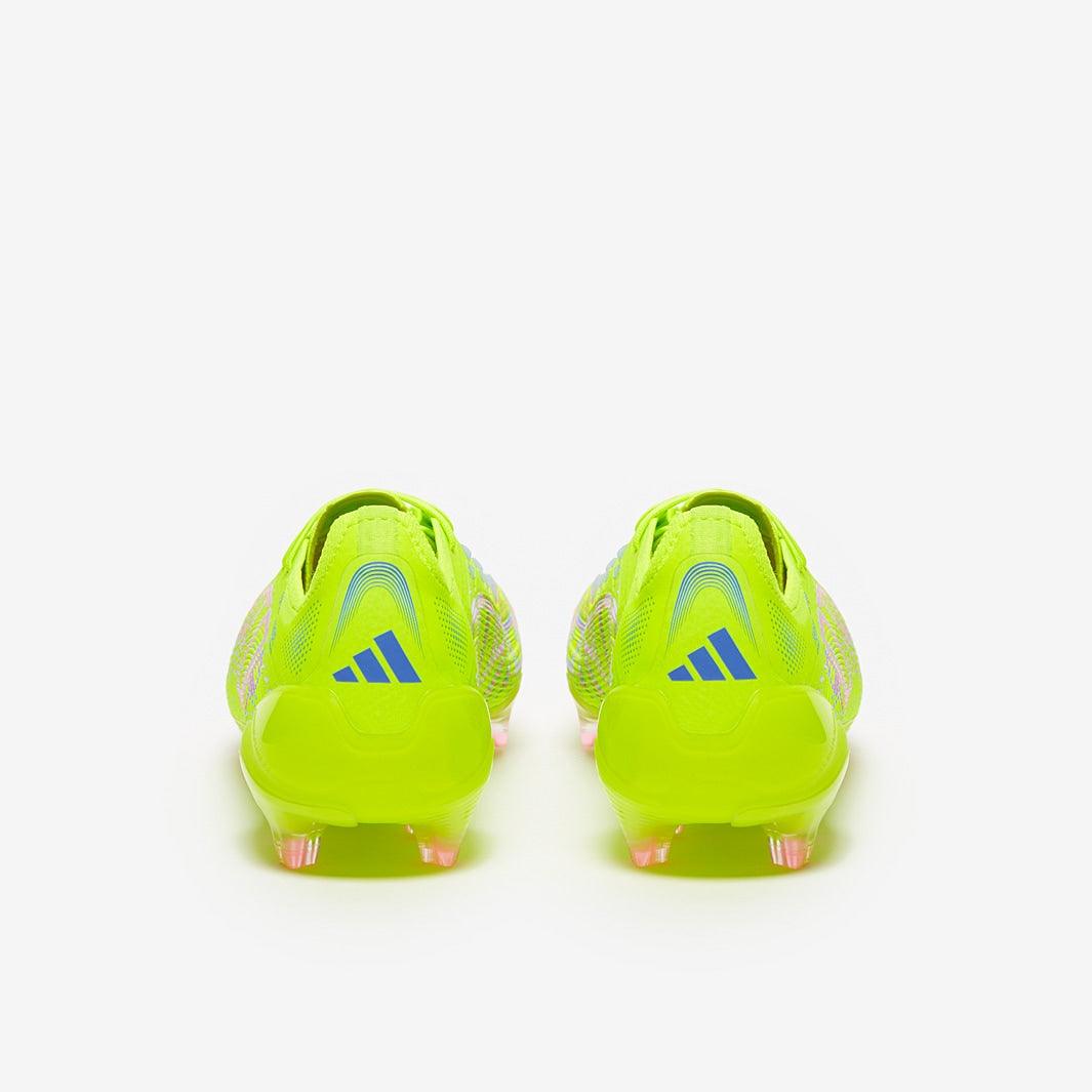 Chuteira adidas Predator Elite Campo