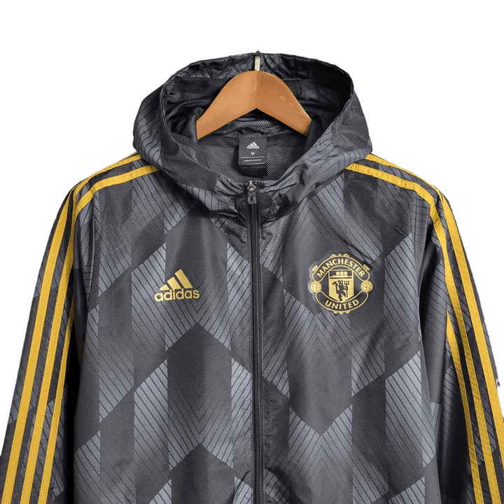 Jaqueta Corta-Vento Manchester United 23/24 Masculino Adidas - Preto - Paixão no Manto