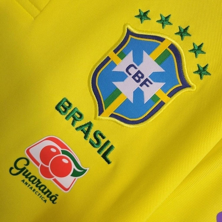 Camisa Seleção Brasileira I 22/23 Nike Torcedor Masculina - Amarela detalhes em verde - Todos os patrociníos - Paixão no Manto