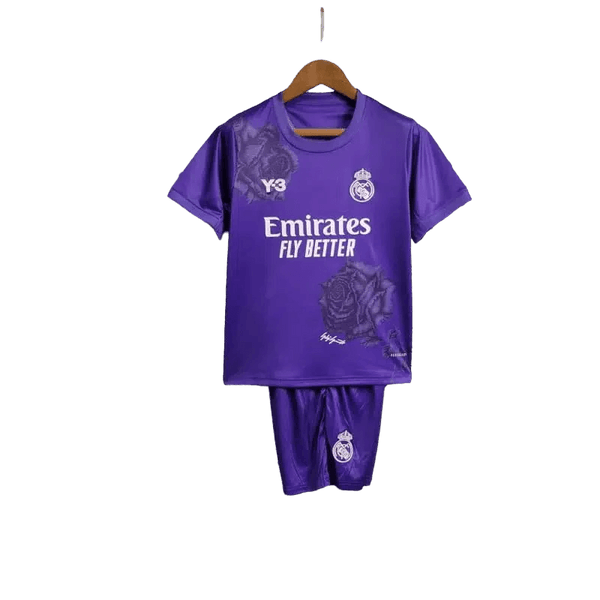 Conjunto Infantil do Real Madrid 23/24 - Paixão no Manto