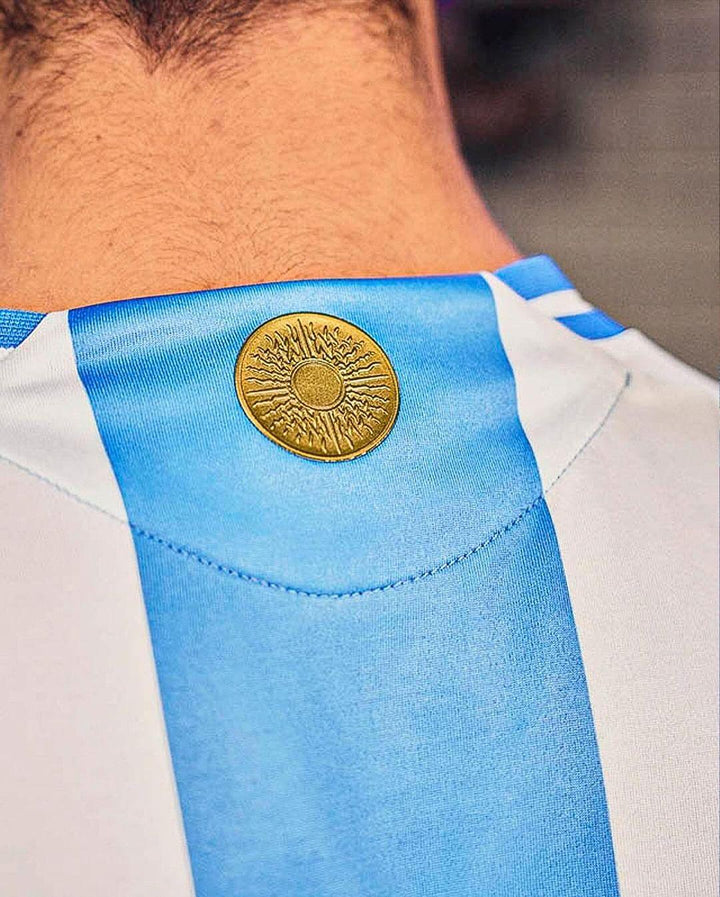 Camisa Seleção Argentina Home 2024/25 + Patch Campeão - Branca e Azul - Paixão no Manto